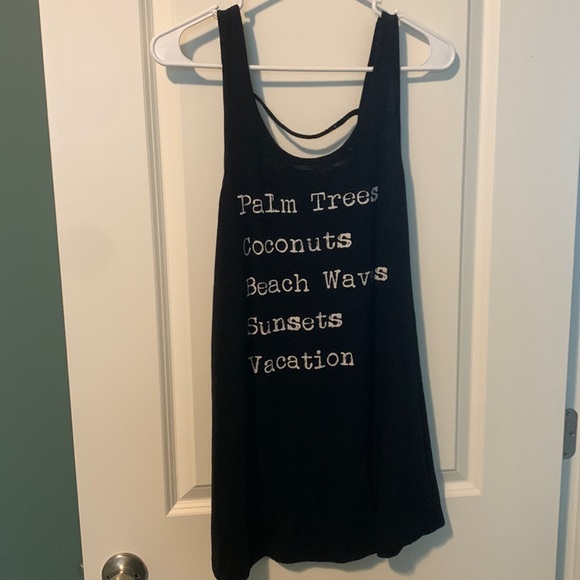 Bathing suit cover up 🖤🤍 - Picture 1 of 3